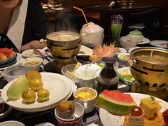 -半岛翡丽海鲜自助餐厅(观风亭店)
