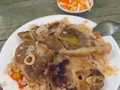 -溢香园昼夜抓饭店(揽秀园街店)