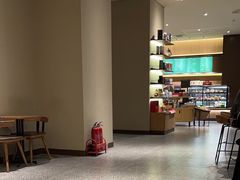 -星巴克(北京市民生金融中心店)