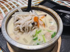 石锅孖宝-渔米丰·广府鱼汤米线(光明广场店)