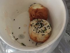 -香山胡记吴江路生煎(灵山路店)