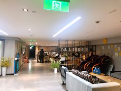 -魔方公寓青年社区(恒丰路店)