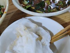 -余庆小吃(小吃一条街店)