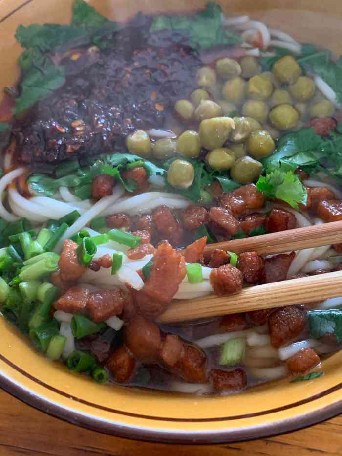 张小刚蹄花粉面-"【张小刚蹄花粉面】 听朋友说 他家生意.