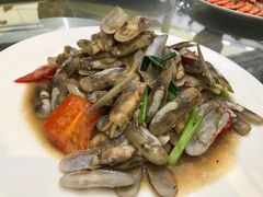 -四川小胡子海鲜(丁村万人海鲜广场店)