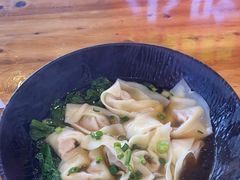 3两抄手（节1）-秦云老太婆摊摊面(磁器口店)