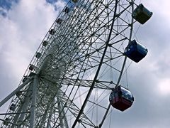 -琴岛之星摩天轮