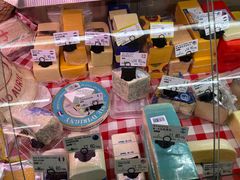 -婕妮璐超市 Jenny Lou’s Shop(三里屯店)