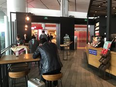 -星巴克(西安机场1店T3到达店)