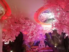 -梦幻城堡轻奢实景酒店(川大望江校区地铁站店)
