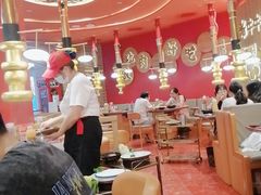 大堂-牛牛章·章鱼水煎肉(光谷世界城店)