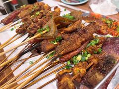 -陈员外正宗夹江烧烤(广福路店)