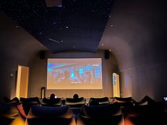 -涨巢·潮玩水疗局