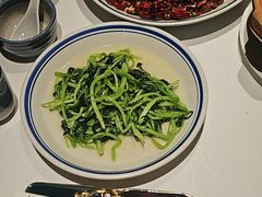 -八府香鸭·啫啫煲(华山路店)