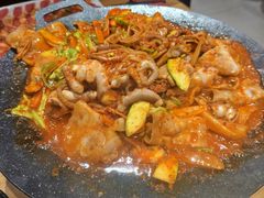 -青瓦餐厅·生鱼片·韩园烤肉(西塔店)