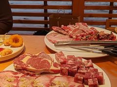 -拾勝牛·江景安格斯烧肉放题(江湾阳光天地店)