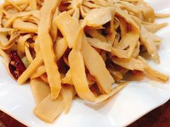 招牌卤笋-耗儿鱼蛙蛙叫·老成都火锅(蛇口海昌街店)
