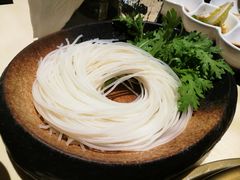 -余欢领鲜火锅(新街口店)