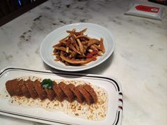 -大城小院饭店(博隆广场虹桥店)