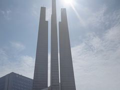 -唐山抗震纪念碑广场