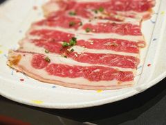 -山川小町·极番烧肉(新地假日广场店)