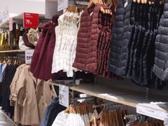 -优衣库(广州天河领展广场店)