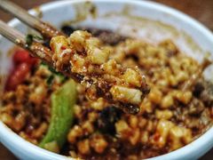 生肉小炒加蛋-刘信牛羊肉小炒泡馍(回民街店)
