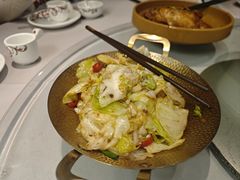 -皇饭儿餐饮管理有限公司(赞成大厦店)