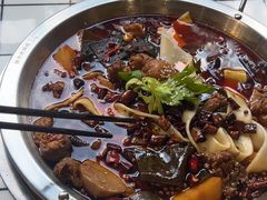 -晓彭肥肠鸡·泡椒鸡火锅(水木天地店)