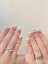 -WH日式美甲沙龙