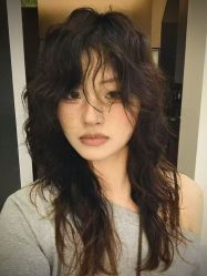 -洛施奇烫发染发沙龙