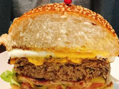 牛肉汉堡-404干式熟成牛排馆•聚会餐厅