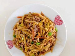 -爱月宝月嫂·育儿嫂(哈尔滨总店)