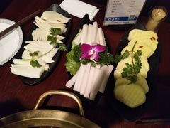 -重庆爽翻天老火锅(临平万达广场店)