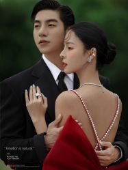 -樱花婚纱摄影