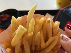 -麦当劳(展览路店)