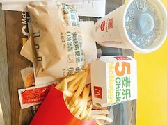 -麦当劳(东岳大道店)