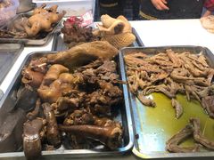 -王浩儿纪六孃甜皮鸭(乐山总店)
