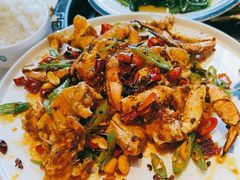 -巧克力渔家.小船海鲜胶东菜(万平口店)