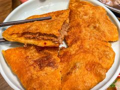 -肖四女乐山跷脚牛肉(滨江天街店)