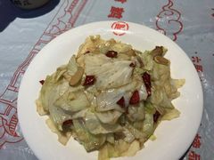 -肥肥虾庄·金牌油焖大虾(杨园滨江时代walk店)