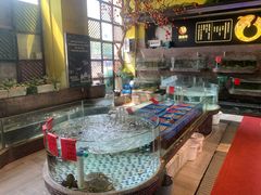 -黄泥岗·地道湖北菜(奥特莱斯店)