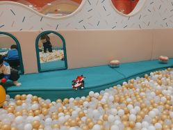 -奈尔宝·儿童乐园·亲子餐厅(苏州大悦城店)