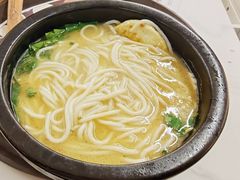 -妈妈故事米线(市府恒隆店)