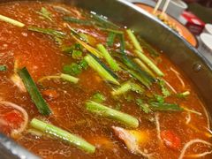 -野山舂·贵州现舂酸汤牛肉(民生路店)