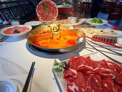 -小龙翻大江文化火锅(宽窄店)