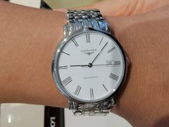 -亨吉利世界名表中心(华润万象城店)