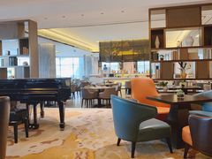 大堂-银龙酒店-巴黎时光西餐厅