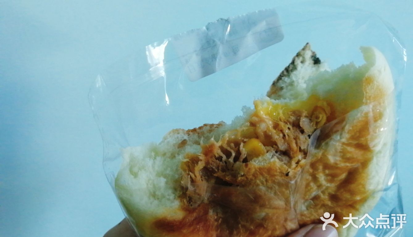 「日式盐面包」这个底！太香了 很有嚼劲的面包！我的菜