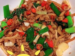 -味上湘菜馆(岳麓山店)
